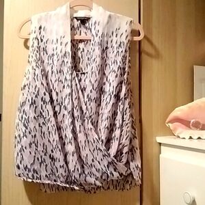 Chic Banana Republic Blouse sz L